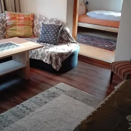 Haus Agerer 2. Stock タルレンツ